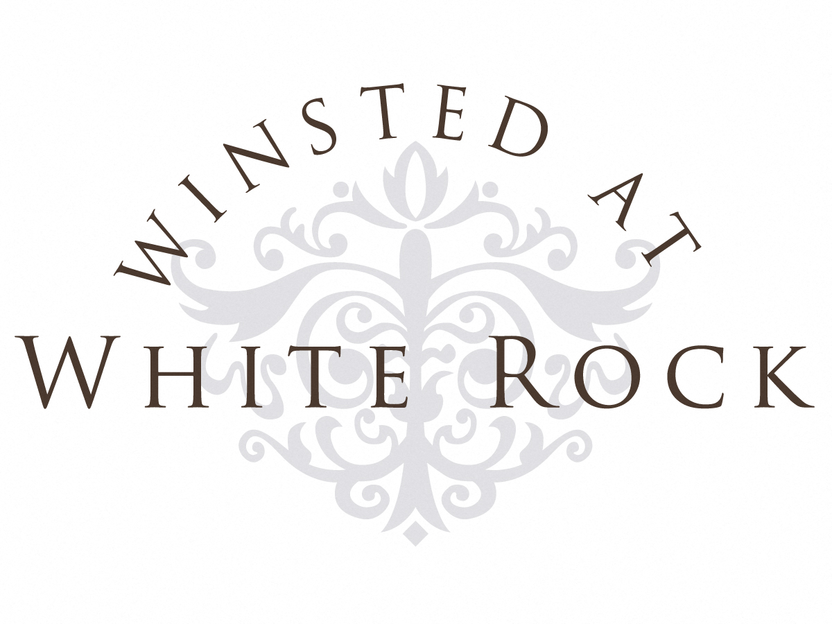 the logo or sign for the hotel